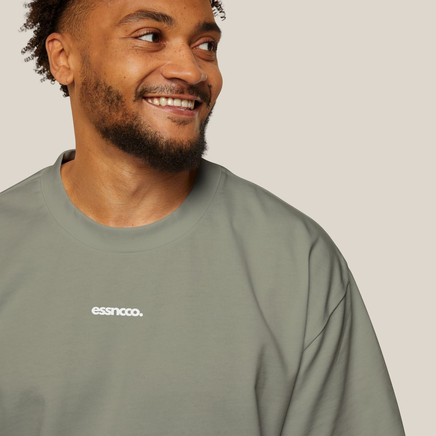Chill Vibes Oversized Tee | Trendy Men’s T-Shirt